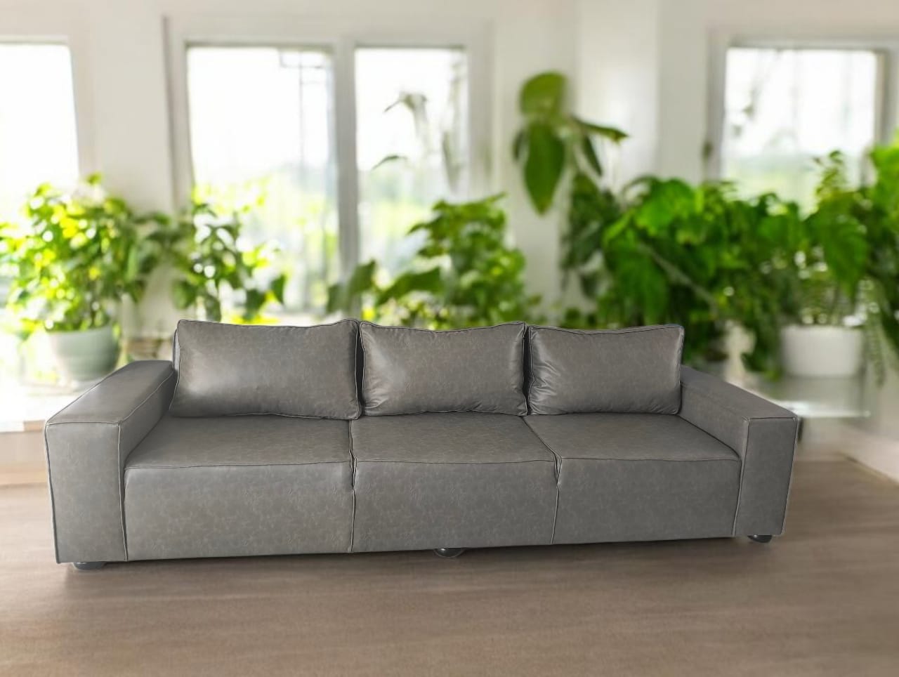 5 seater Leather Couch